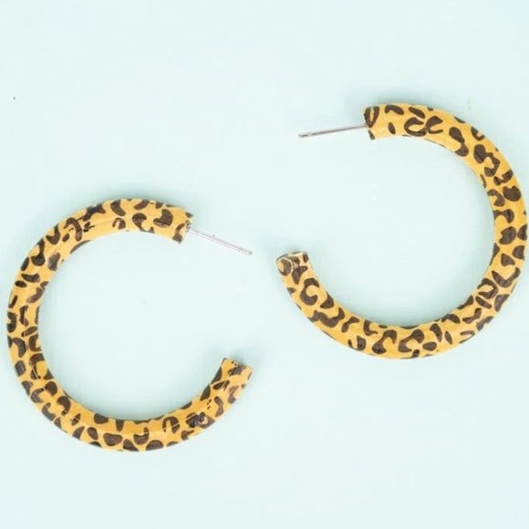 One Blessed Nana Jewelry - ❤️NWT  BOUTIQUE    YELLOW LEOPARD PRINT HOOP EARRINGS